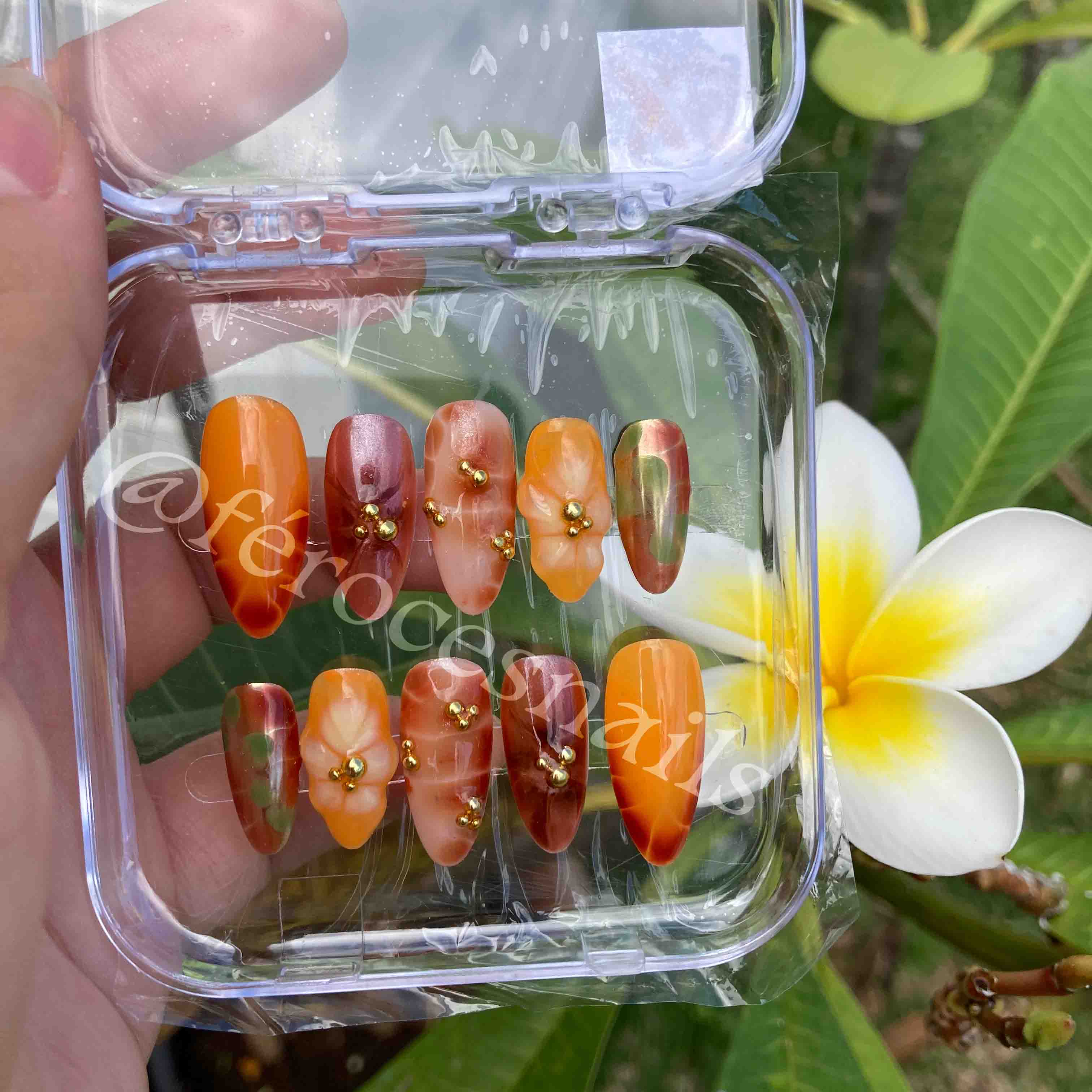 Tropical - Press-on nails amande